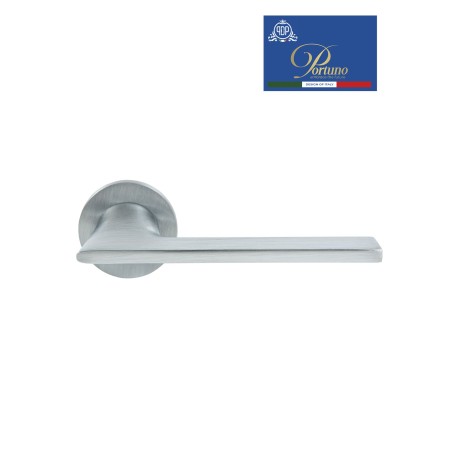 Дверная ручка на розетке Portuno Alato 114.02 матовый хром